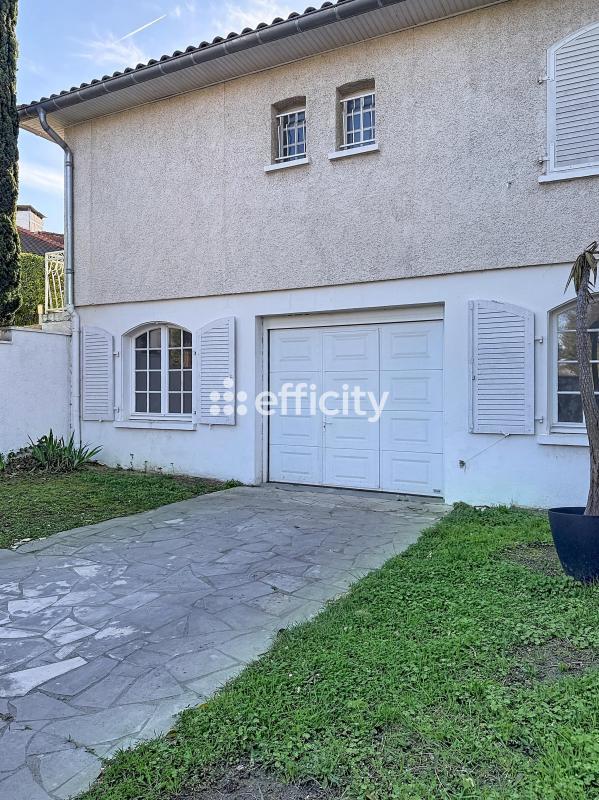 Maison - 122 m² - 5 pièces