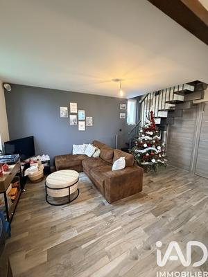 Maison - 90 m² - 5 pièces