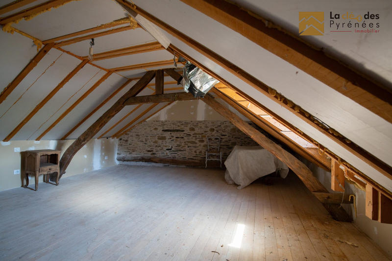 Maison traditionnelle - 190 m² - 5 pièces