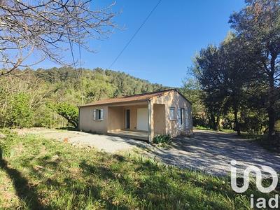 Maison - 73 m² - 5 pièces