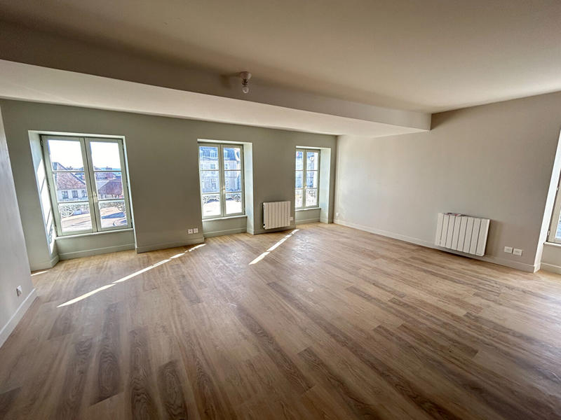 Appartement - 80 m² - 3 pièces