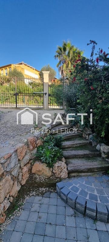 Maison - 80 m² - 5 pièces