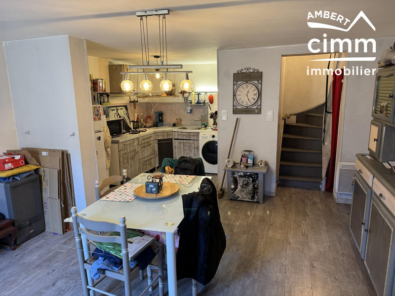 Maison - 85 m² - 6 pièces