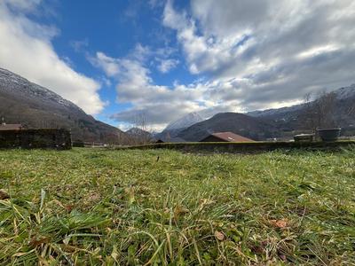 Terrain constructible - 596 m²