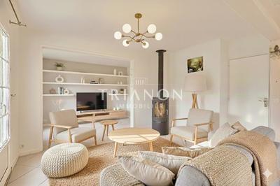 Maison - 164 m² - 8 pièces