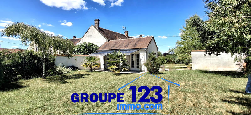 Maison - 220 m² - 6 pièces