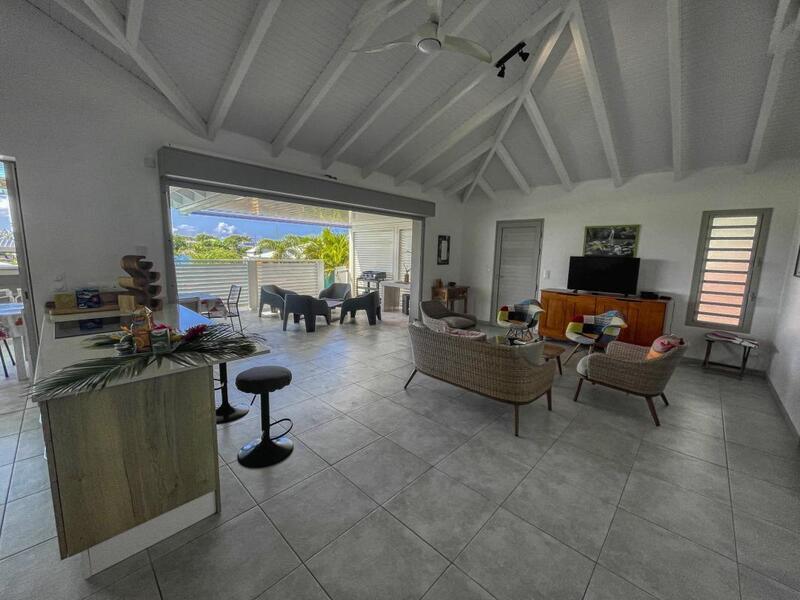 Maison - 142 m² - 7 pièces