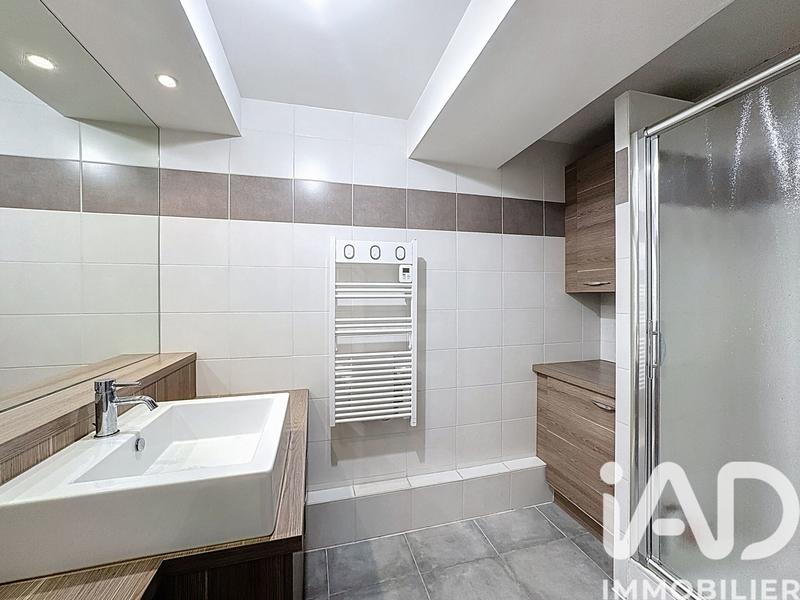 Appartement - 77 m² - 4 pièces