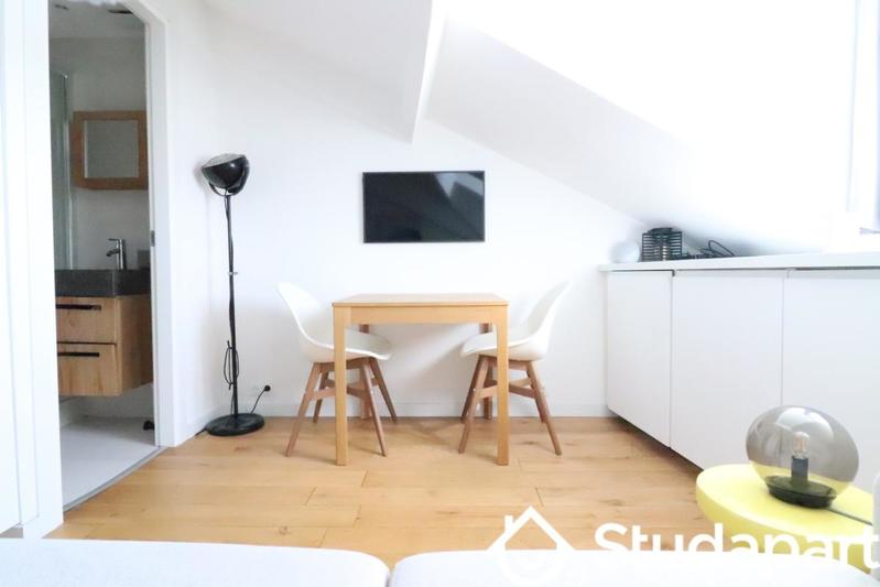 Chambre - 14 m² - 1 pièce