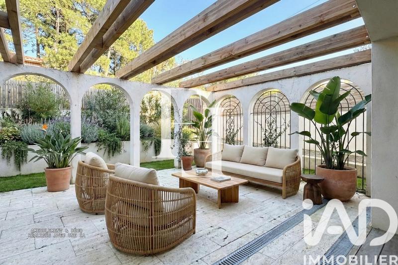 Maison de ville - 157 m² - 6 pièces