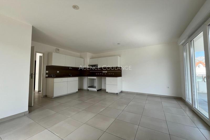 Appartement - 57 m² - 3 pièces