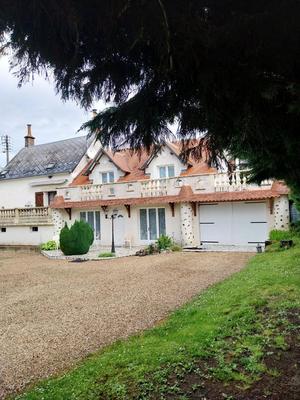 Maison - 195 m² - 7 pièces