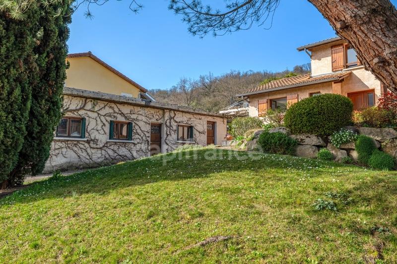 Maison - 118 m² - 5 pièces