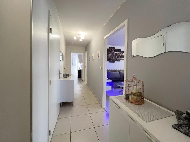 Appartement - 79 m² - 4 pièces