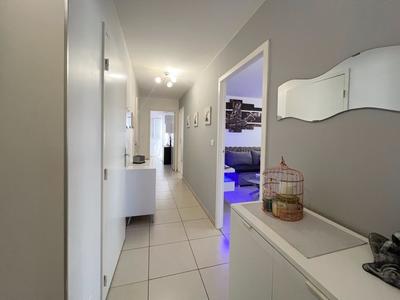 Appartement - 79 m² - 4 pièces