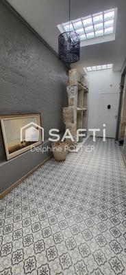 Maison - 203 m² - 7 pièces