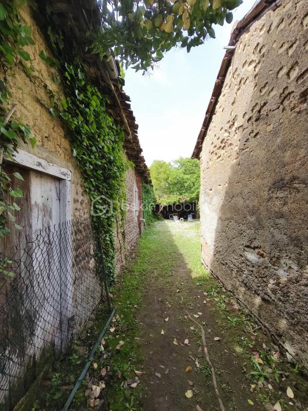 Maison ancienne - 225 m² - 9 pièces