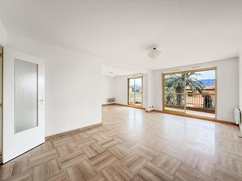 Appartement - 135 m² - 5 pièces