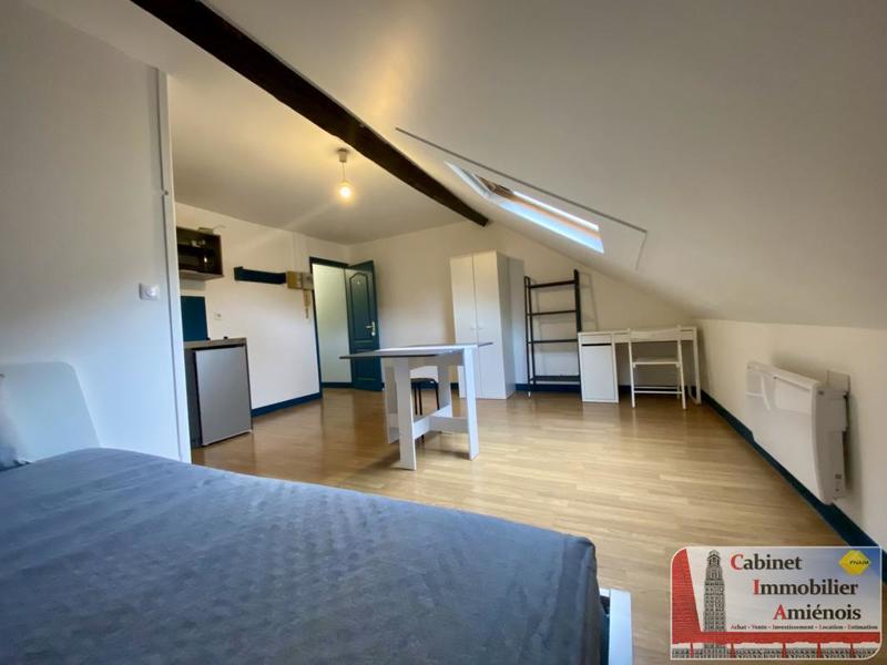 Studio - 15 m² - 1 pièce