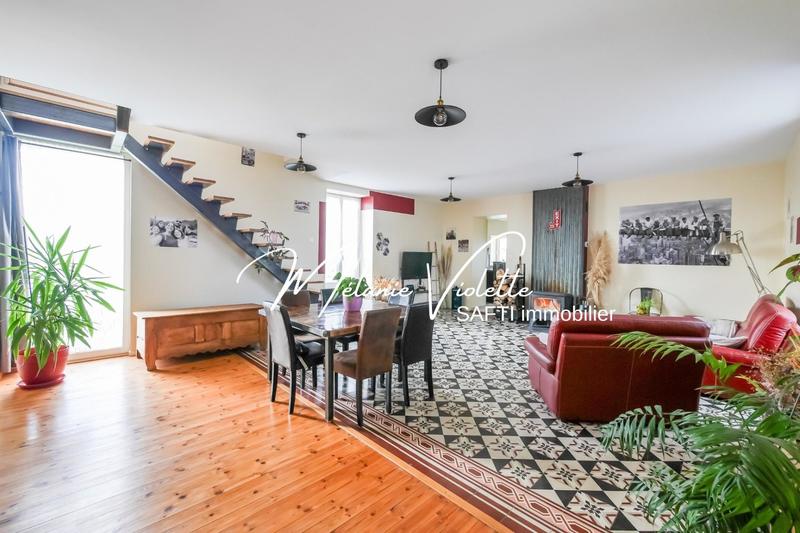 Maison de maîtres - 170 m² - 8 pièces