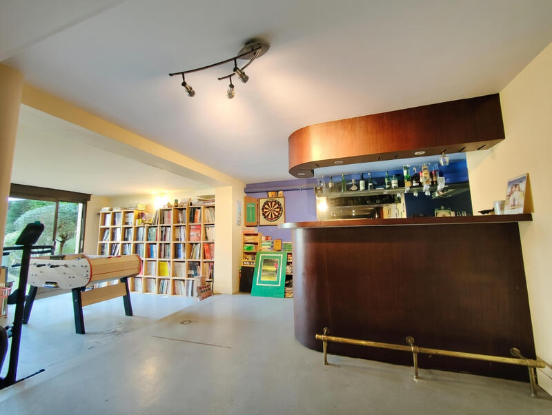 Maison - 155 m² - 7 pièces