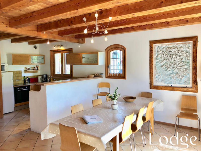 Maison - 175 m² - 8 pièces