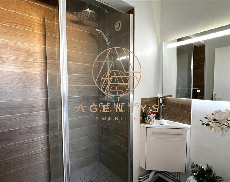 Duplex - 95 m² - 4 pièces