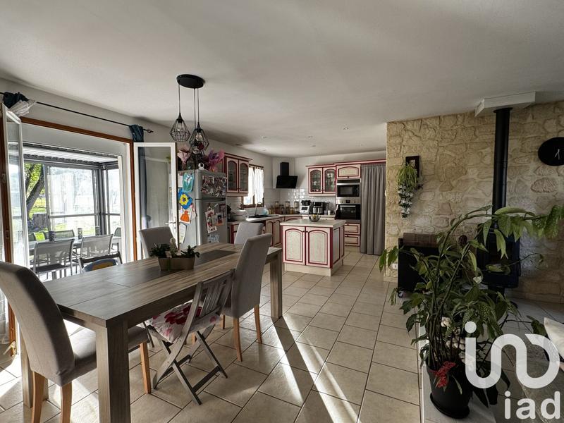 Maison - 122 m² - 4 pièces
