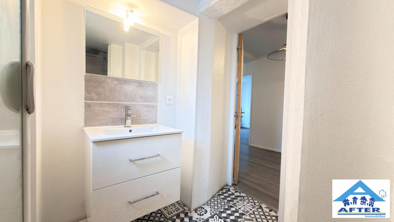 Appartement - 61 m² - 3 pièces