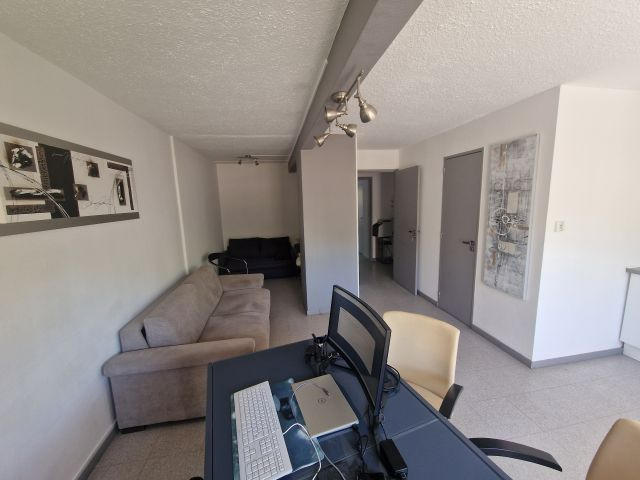 Local commercial - 58 m² - 2 pièces