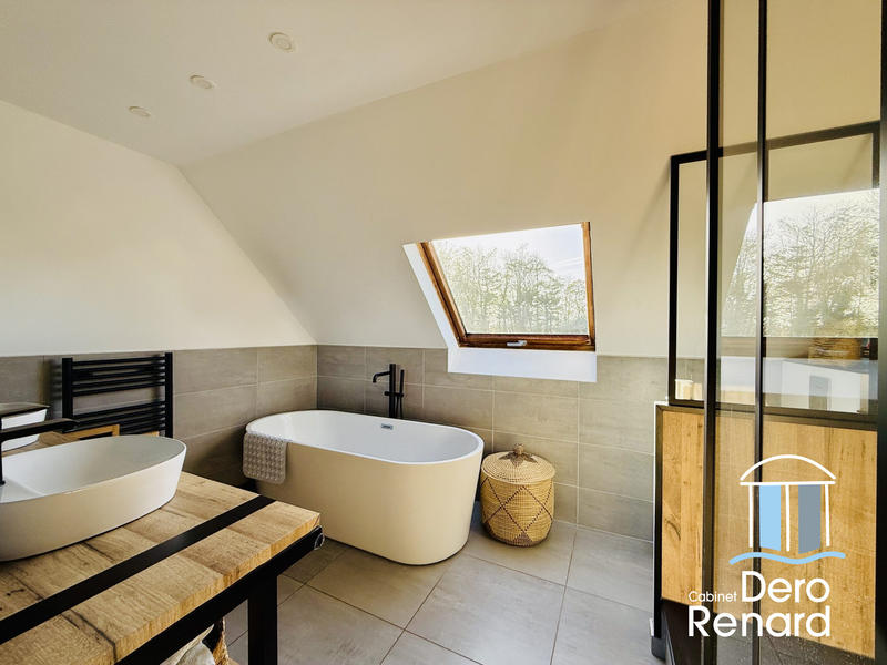 Maison contemporaine - 187 m² - 7 pièces