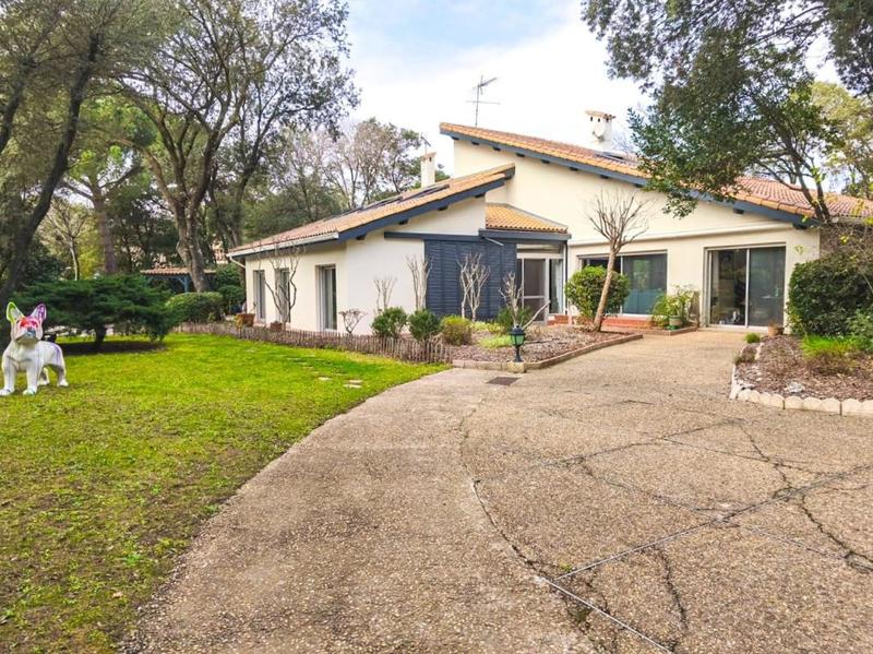 Maison ancienne - 276 m² - 6 pièces