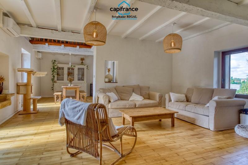 Propriété - 190 m² - 9 pièces