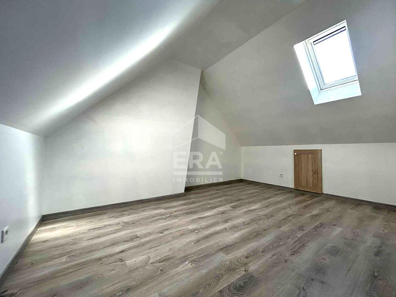 Maison - 55 m² - 5 pièces