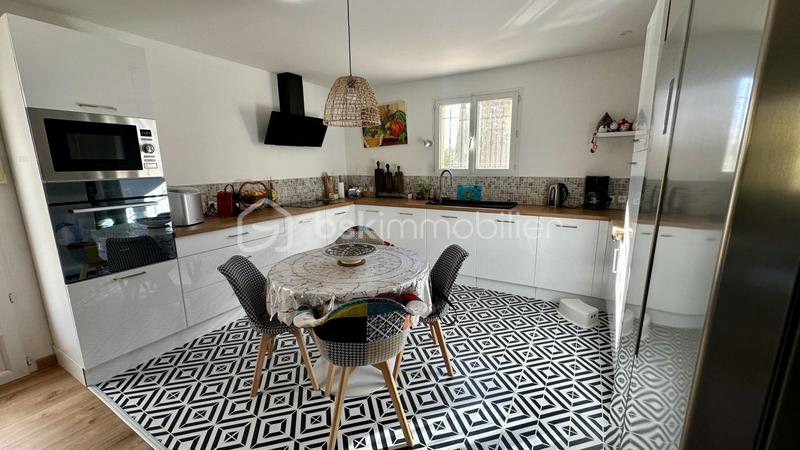 Villa - 110 m² - 4 pièces