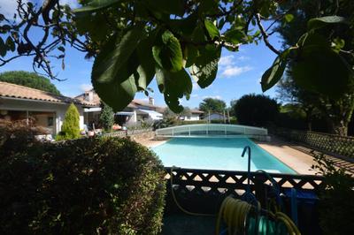 Maison - 227 m² - 6 pièces