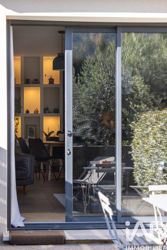 Appartement - 94 m² - 3 pièces