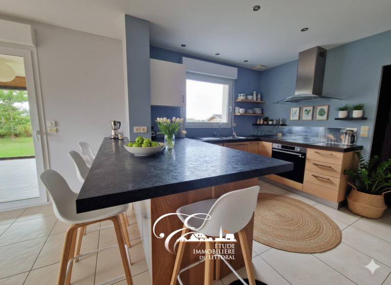 Maison - 160 m² - 8 pièces