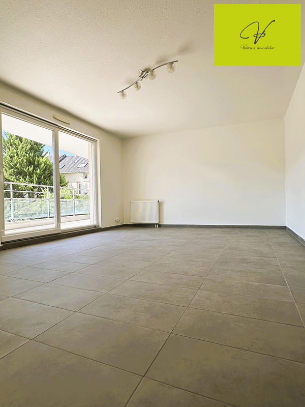 Appartement - 82 m² - 4 pièces