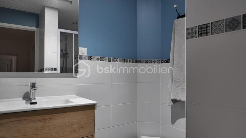 Maison - 185 m² - 6 pièces