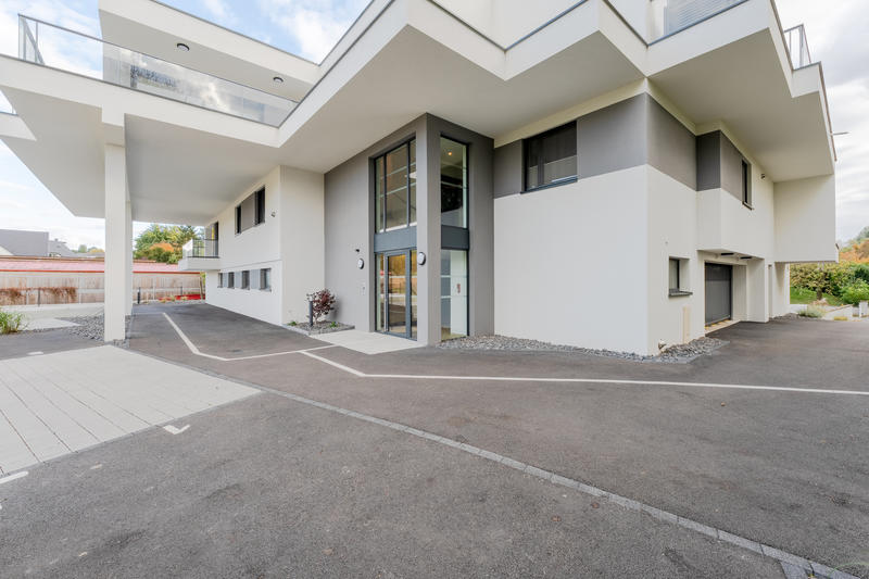 Appartement - 80 m² - 3 pièces