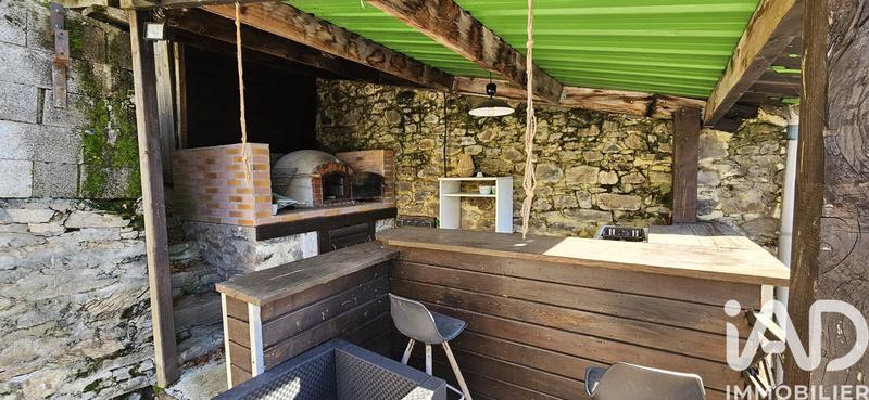 Maison - 102 m² - 5 pièces