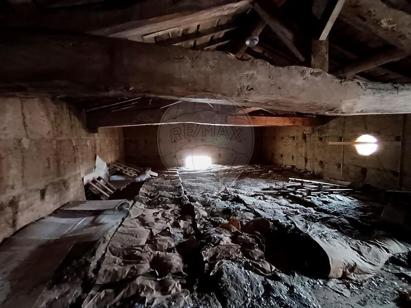 Maison - 170 m² - 2 pièces