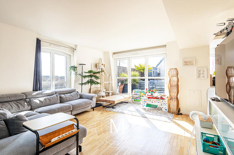 Appartement - 115 m² - 5 pièces