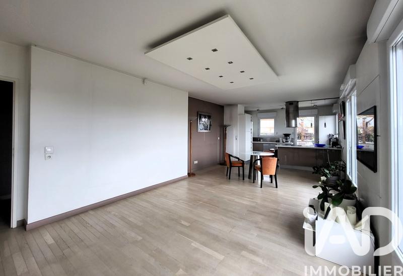 Appartement - 103 m² - 5 pièces