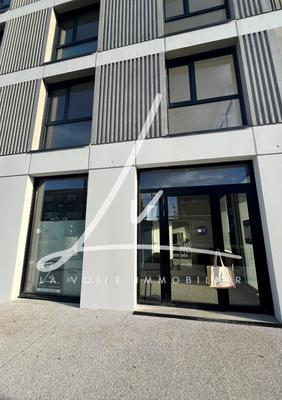 Local commercial - 186 m²