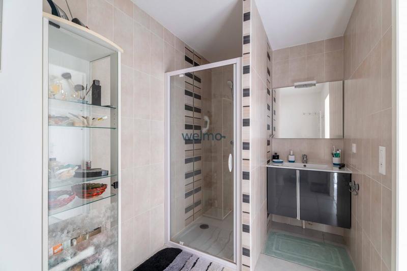 Appartement - 104 m² - 4 pièces