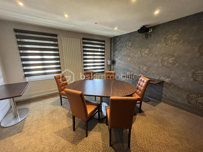 Bureau - 506 m² - 15 pièces