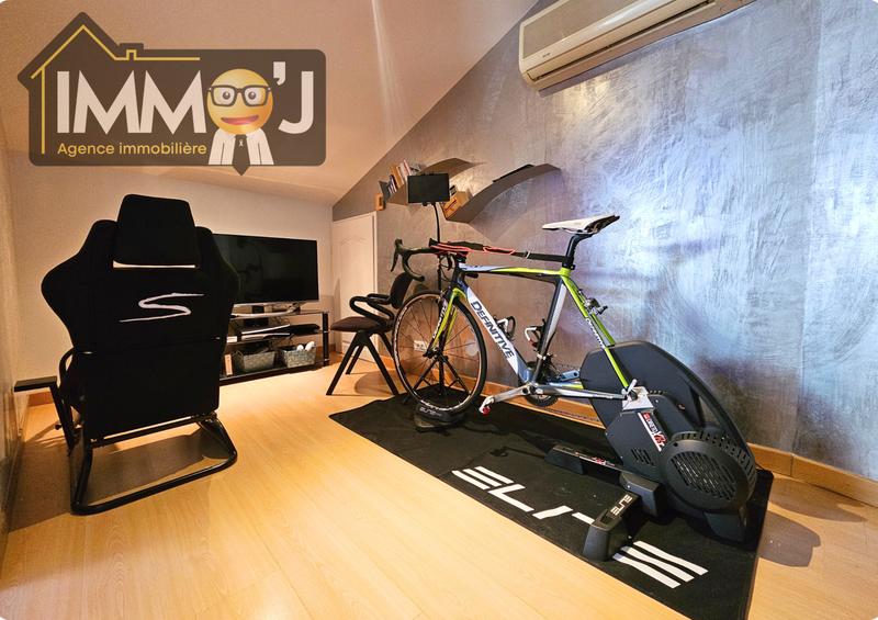 Immeuble - 264 m² - 7 pièces