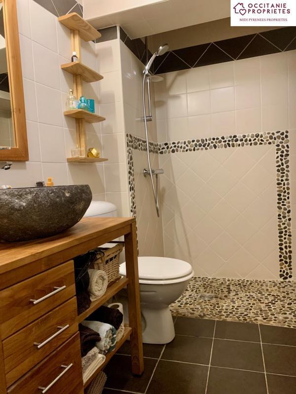 Appartement - 65 m² - 2 pièces